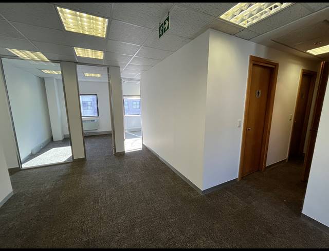 222M² OFFICE TO LET IN CENTURY CITY